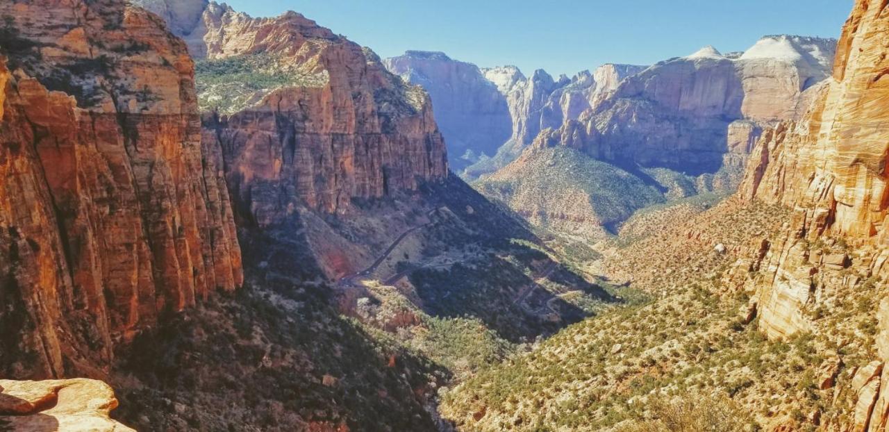 Summers Love Near Zion Np Washington Buitenkant foto
